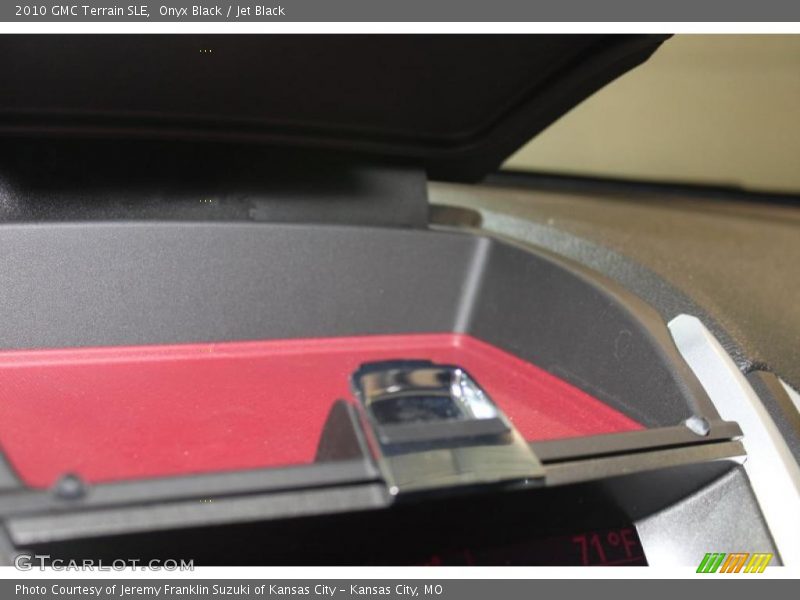 Onyx Black / Jet Black 2010 GMC Terrain SLE