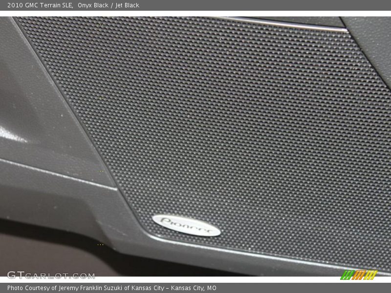 Onyx Black / Jet Black 2010 GMC Terrain SLE