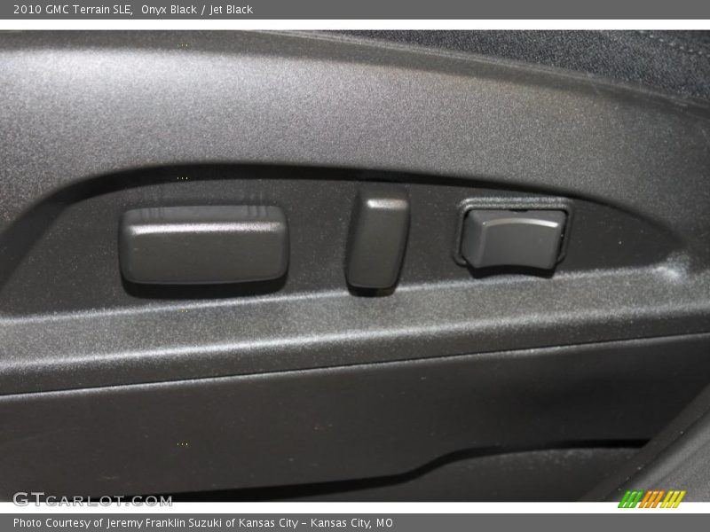Onyx Black / Jet Black 2010 GMC Terrain SLE