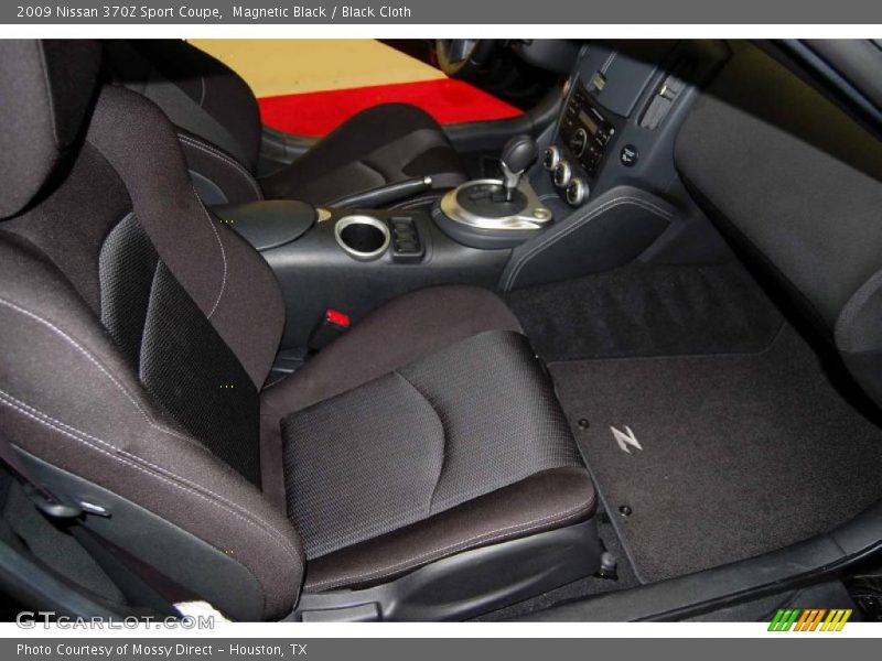 Magnetic Black / Black Cloth 2009 Nissan 370Z Sport Coupe