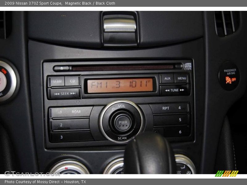 Magnetic Black / Black Cloth 2009 Nissan 370Z Sport Coupe