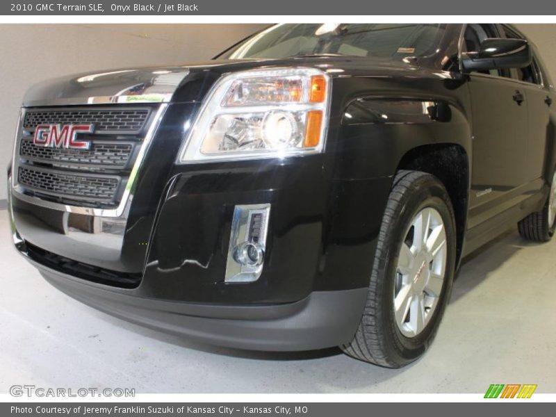 Onyx Black / Jet Black 2010 GMC Terrain SLE