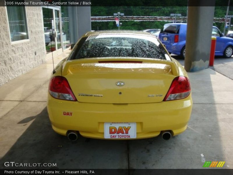 Sunburst Yellow / Black 2006 Hyundai Tiburon GT