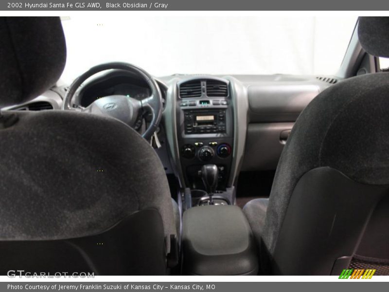 Black Obsidian / Gray 2002 Hyundai Santa Fe GLS AWD