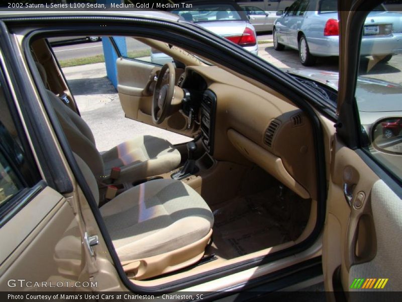 Medium Gold / Medium Tan 2002 Saturn L Series L100 Sedan
