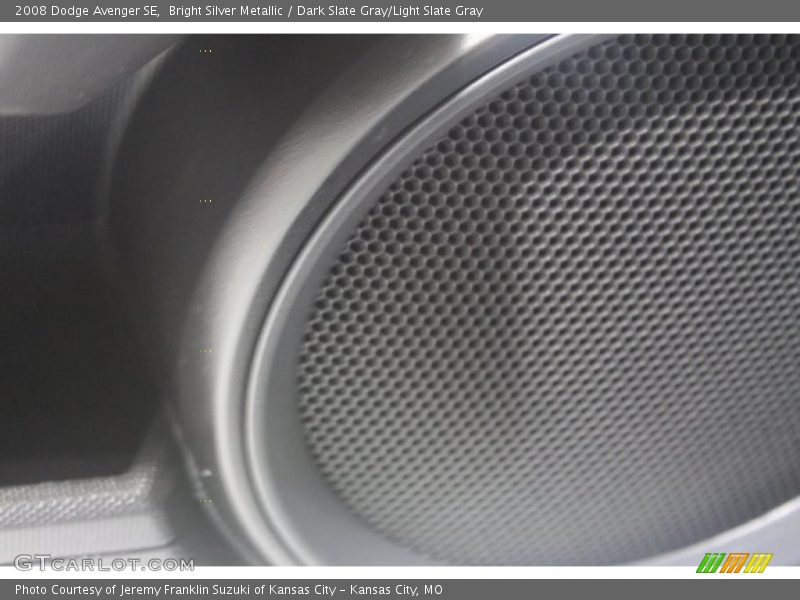 Bright Silver Metallic / Dark Slate Gray/Light Slate Gray 2008 Dodge Avenger SE