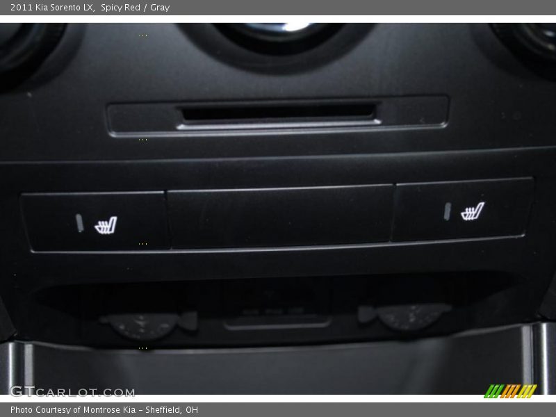 Spicy Red / Gray 2011 Kia Sorento LX