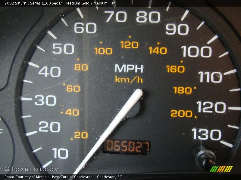 Medium Gold / Medium Tan 2002 Saturn L Series L100 Sedan