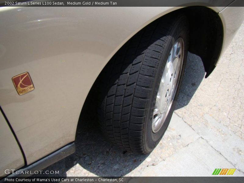 Medium Gold / Medium Tan 2002 Saturn L Series L100 Sedan