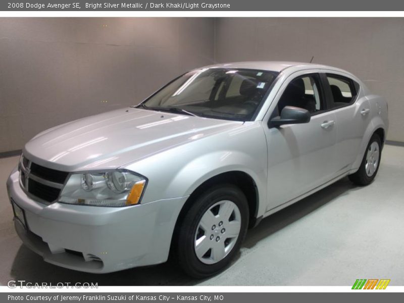 Bright Silver Metallic / Dark Khaki/Light Graystone 2008 Dodge Avenger SE