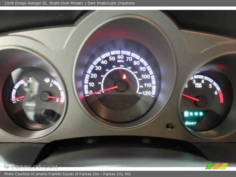 Bright Silver Metallic / Dark Khaki/Light Graystone 2008 Dodge Avenger SE