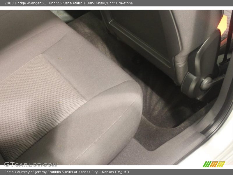 Bright Silver Metallic / Dark Khaki/Light Graystone 2008 Dodge Avenger SE