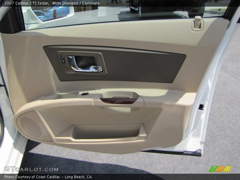 White Diamond / Cashmere 2007 Cadillac CTS Sedan