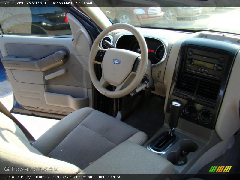 Carbon Metallic / Camel 2007 Ford Explorer XLT