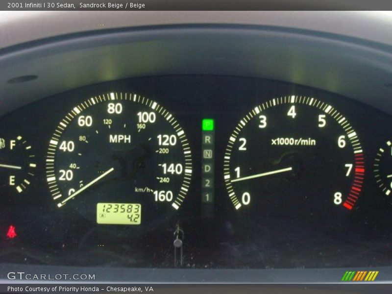 Sandrock Beige / Beige 2001 Infiniti I 30 Sedan