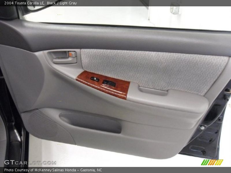 Black / Light Gray 2004 Toyota Corolla LE
