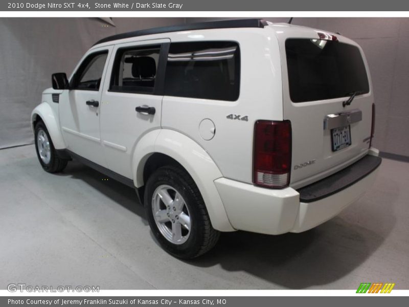 Stone White / Dark Slate Gray 2010 Dodge Nitro SXT 4x4
