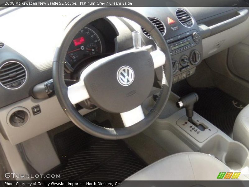 Platinum Grey / Cream Beige 2008 Volkswagen New Beetle SE Coupe