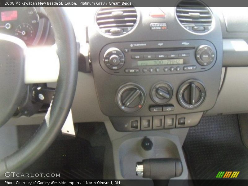 Platinum Grey / Cream Beige 2008 Volkswagen New Beetle SE Coupe