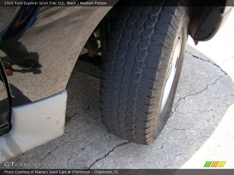 Black / Medium Pebble 2003 Ford Explorer Sport Trac XLS