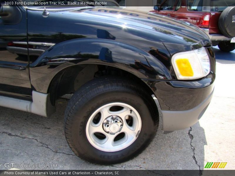Black / Medium Pebble 2003 Ford Explorer Sport Trac XLS