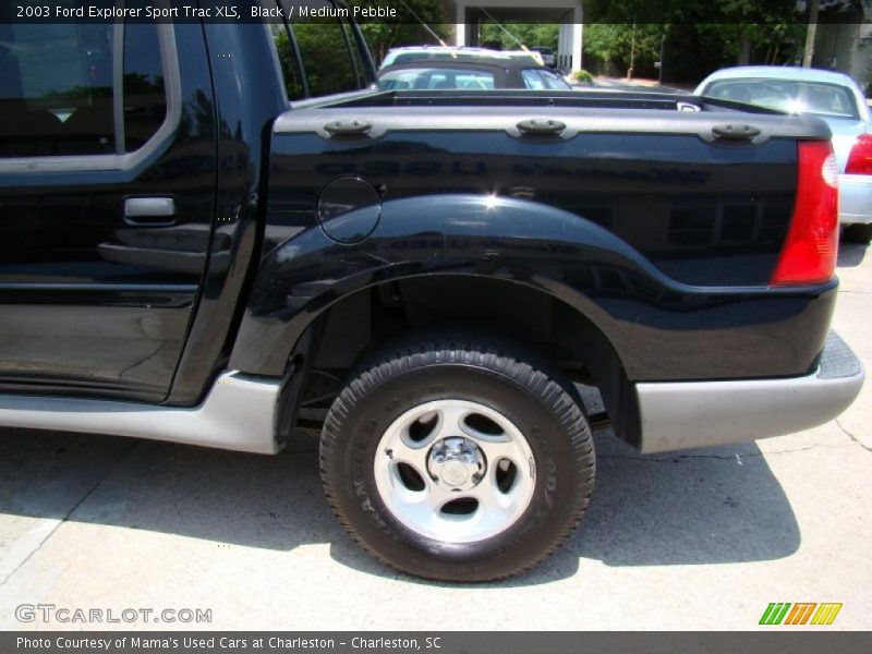 Black / Medium Pebble 2003 Ford Explorer Sport Trac XLS