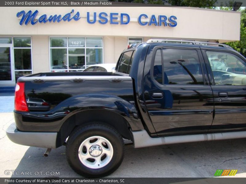 Black / Medium Pebble 2003 Ford Explorer Sport Trac XLS