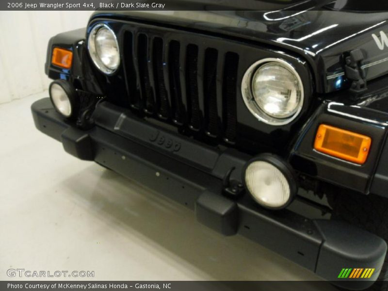 Black / Dark Slate Gray 2006 Jeep Wrangler Sport 4x4