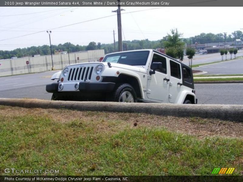 Stone White / Dark Slate Gray/Medium Slate Gray 2010 Jeep Wrangler Unlimited Sahara 4x4