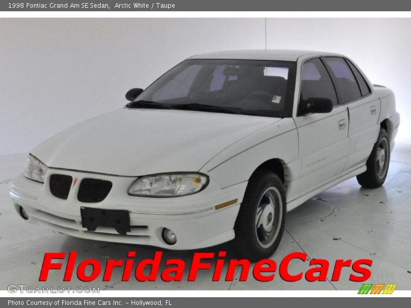 Arctic White / Taupe 1998 Pontiac Grand Am SE Sedan