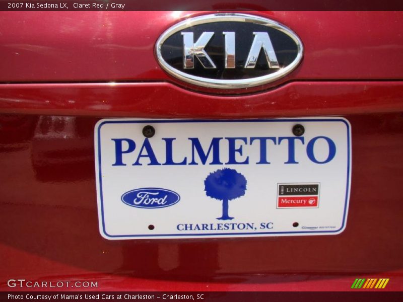 Claret Red / Gray 2007 Kia Sedona LX