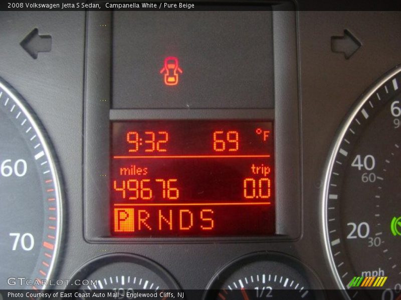 Campanella White / Pure Beige 2008 Volkswagen Jetta S Sedan