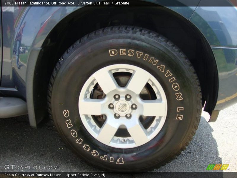 Silverton Blue Pearl / Graphite 2005 Nissan Pathfinder SE Off Road 4x4