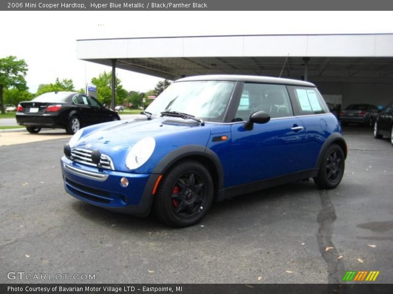 Hyper Blue Metallic / Black/Panther Black 2006 Mini Cooper Hardtop