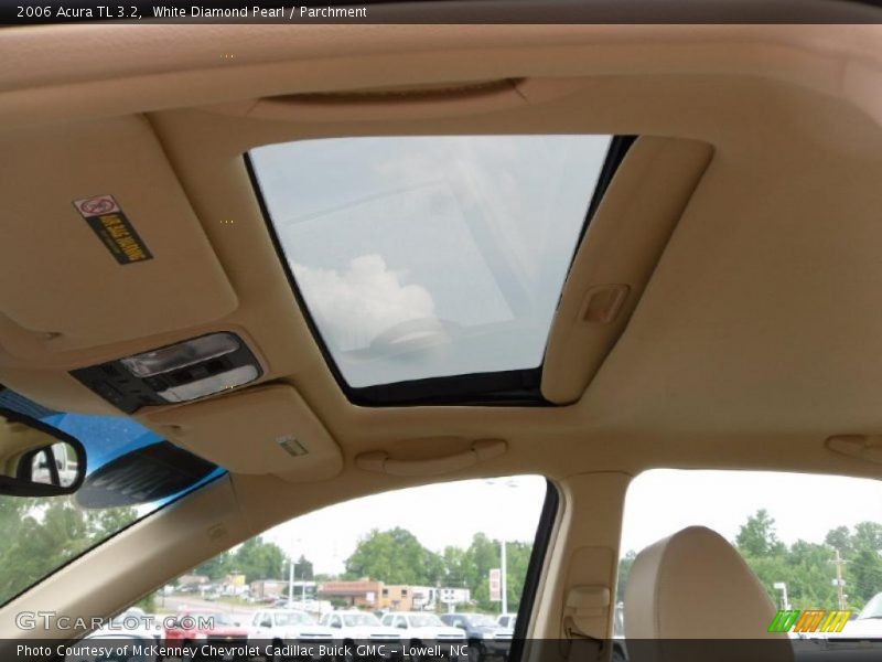 White Diamond Pearl / Parchment 2006 Acura TL 3.2