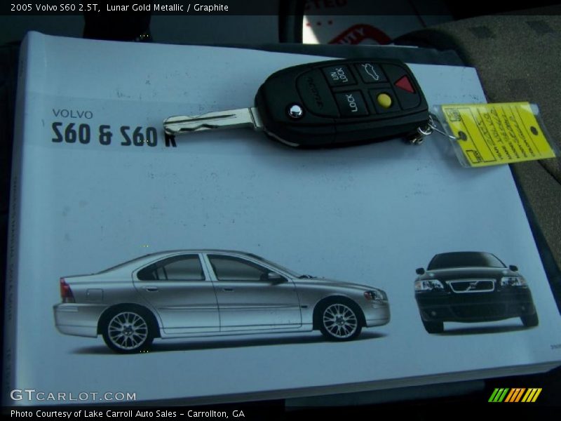 Lunar Gold Metallic / Graphite 2005 Volvo S60 2.5T