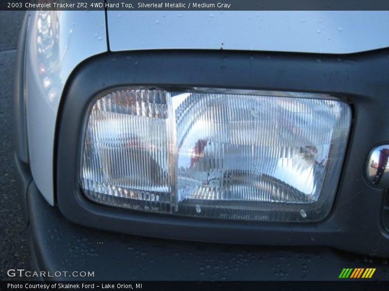 Silverleaf Metallic / Medium Gray 2003 Chevrolet Tracker ZR2 4WD Hard Top