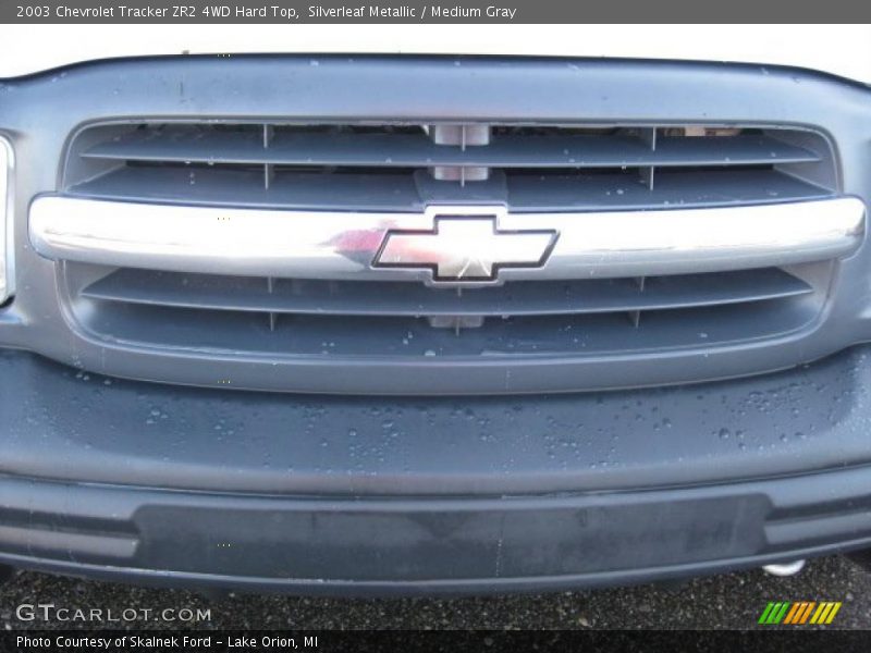Silverleaf Metallic / Medium Gray 2003 Chevrolet Tracker ZR2 4WD Hard Top
