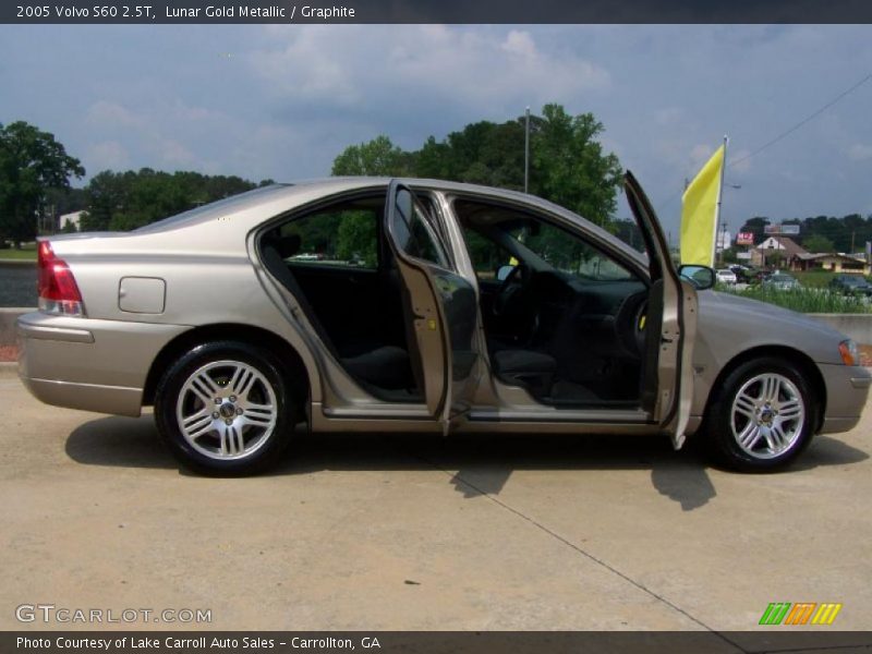 Lunar Gold Metallic / Graphite 2005 Volvo S60 2.5T