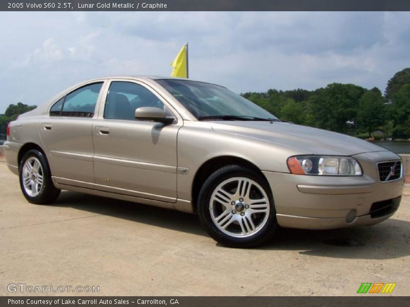 Lunar Gold Metallic / Graphite 2005 Volvo S60 2.5T