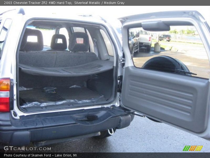Silverleaf Metallic / Medium Gray 2003 Chevrolet Tracker ZR2 4WD Hard Top