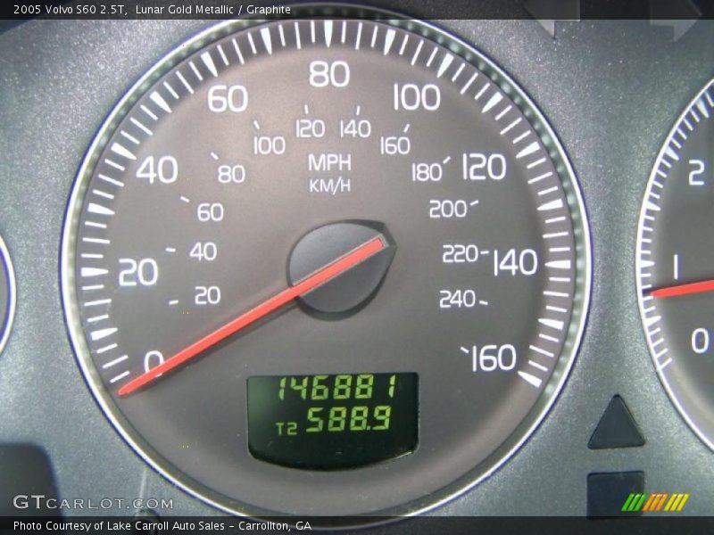 Lunar Gold Metallic / Graphite 2005 Volvo S60 2.5T