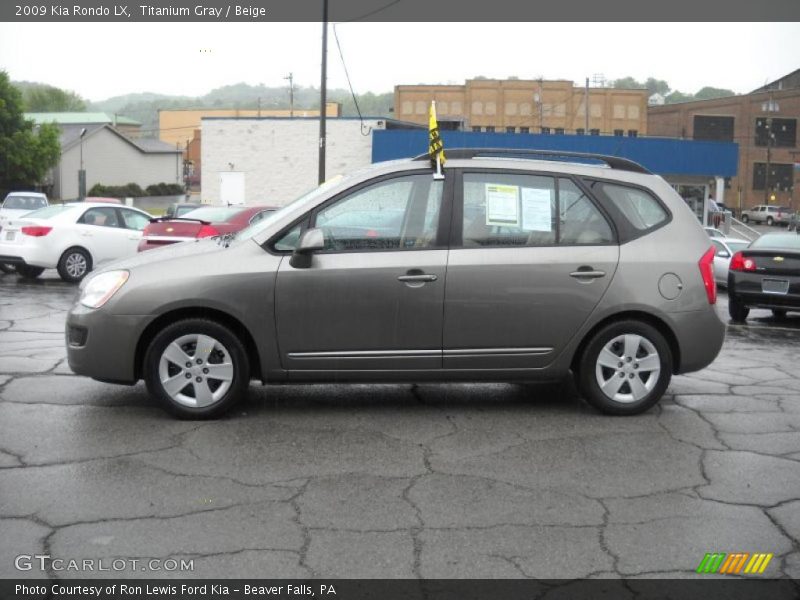 Titanium Gray / Beige 2009 Kia Rondo LX