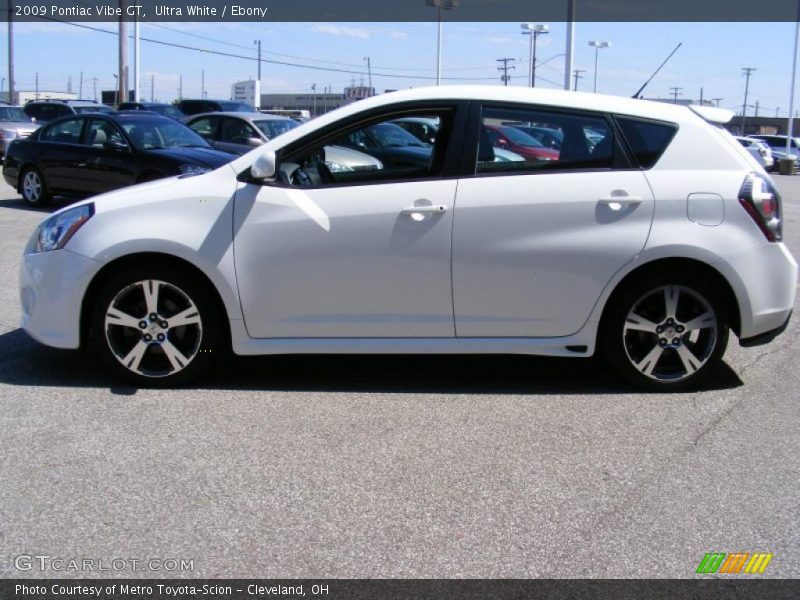 Ultra White / Ebony 2009 Pontiac Vibe GT