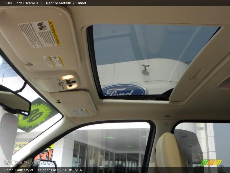 Redfire Metallic / Camel 2008 Ford Escape XLT