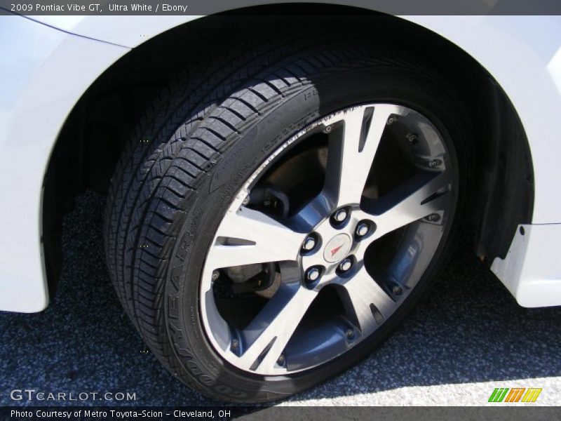 Ultra White / Ebony 2009 Pontiac Vibe GT