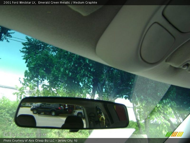 Emerald Green Metallic / Medium Graphite 2001 Ford Windstar LX