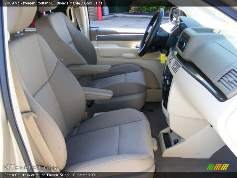 Blonde Maple / Gobi Beige 2009 Volkswagen Routan SE