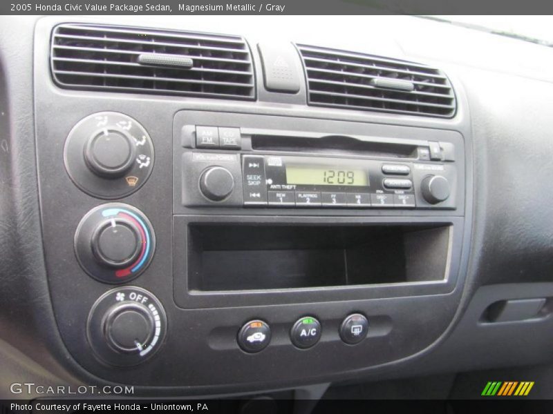 Magnesium Metallic / Gray 2005 Honda Civic Value Package Sedan