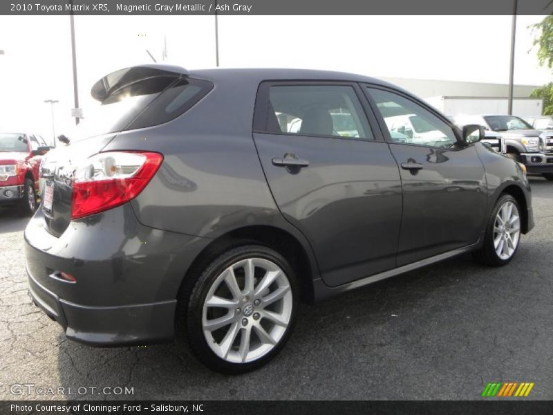 Magnetic Gray Metallic / Ash Gray 2010 Toyota Matrix XRS